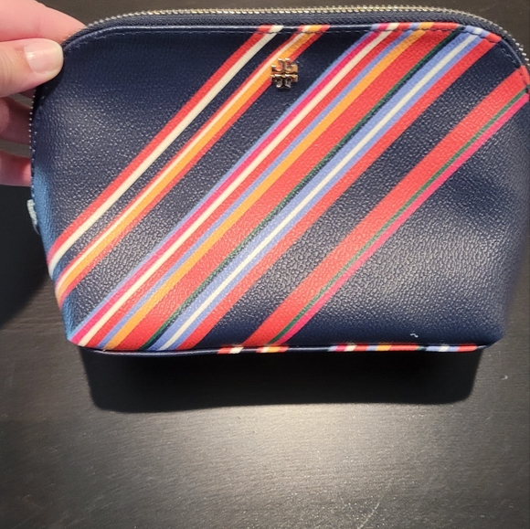Tory Burch Handbags - Tory Burch Make Up Bag